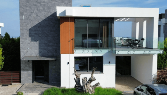 Girne Ozanköy'de Türk Tapulu 3+1 Modern Villa